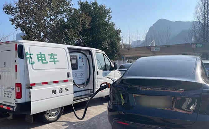沂南汽车搭电